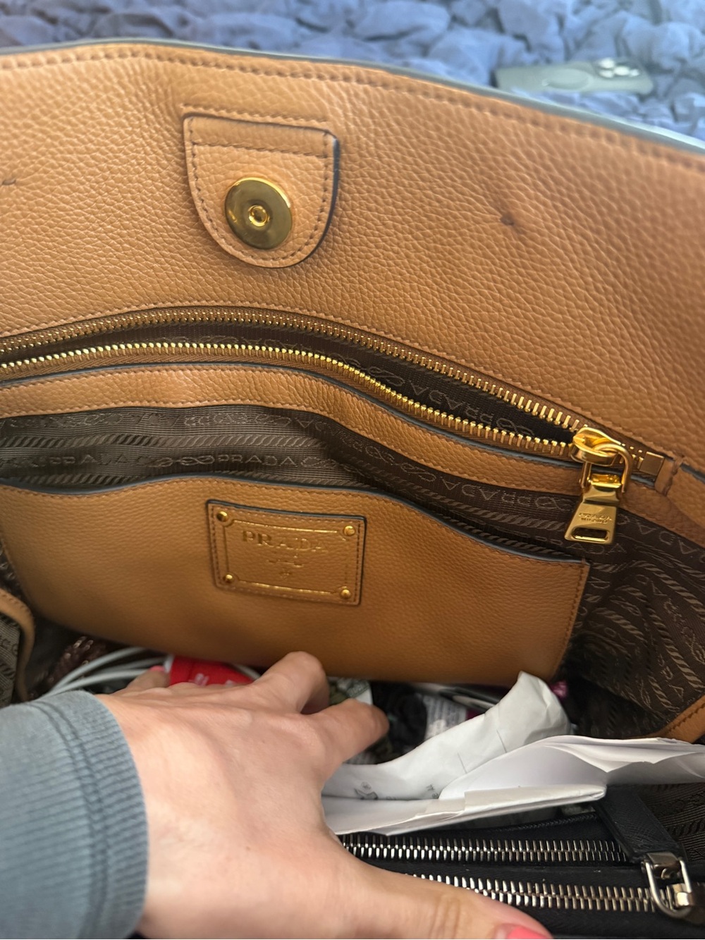 Prada Large Shoulder Bag Vitello Phenix Caramel Leather Tote - Picture 7 of 10